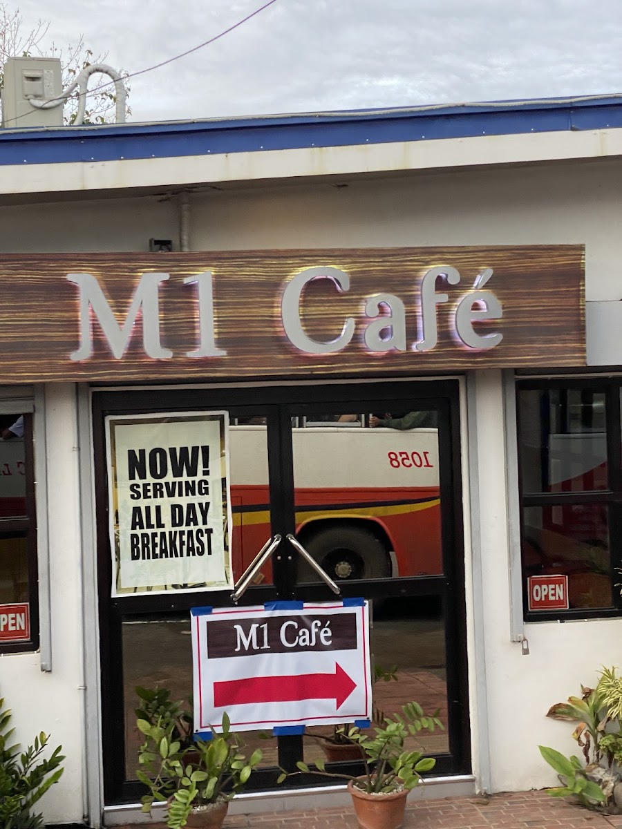 M1 Cafe